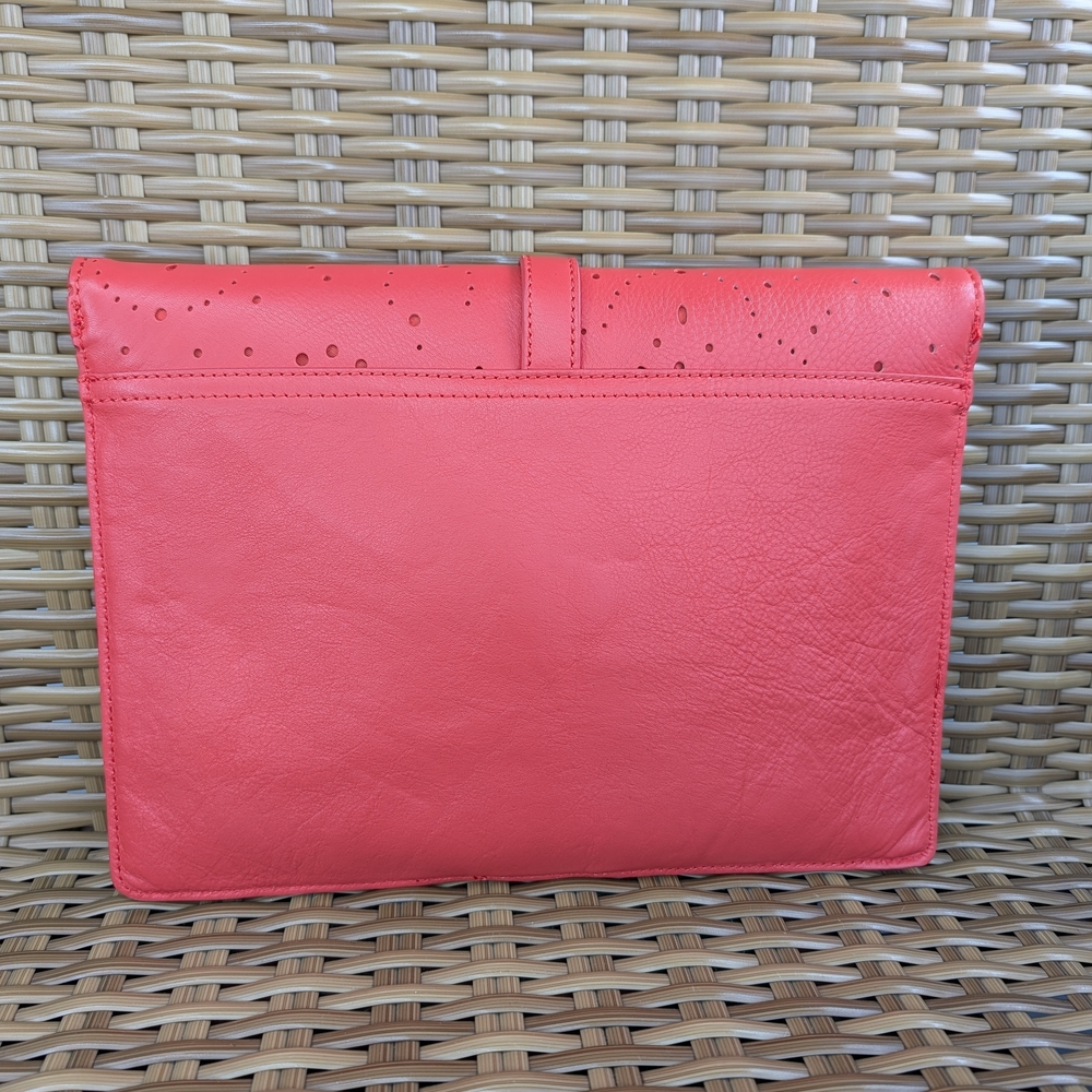 Toms Envelope Style Coral Leather Clutch Tablet Pouch Bag Floral Embossed Wallet - Picture 2 of 8